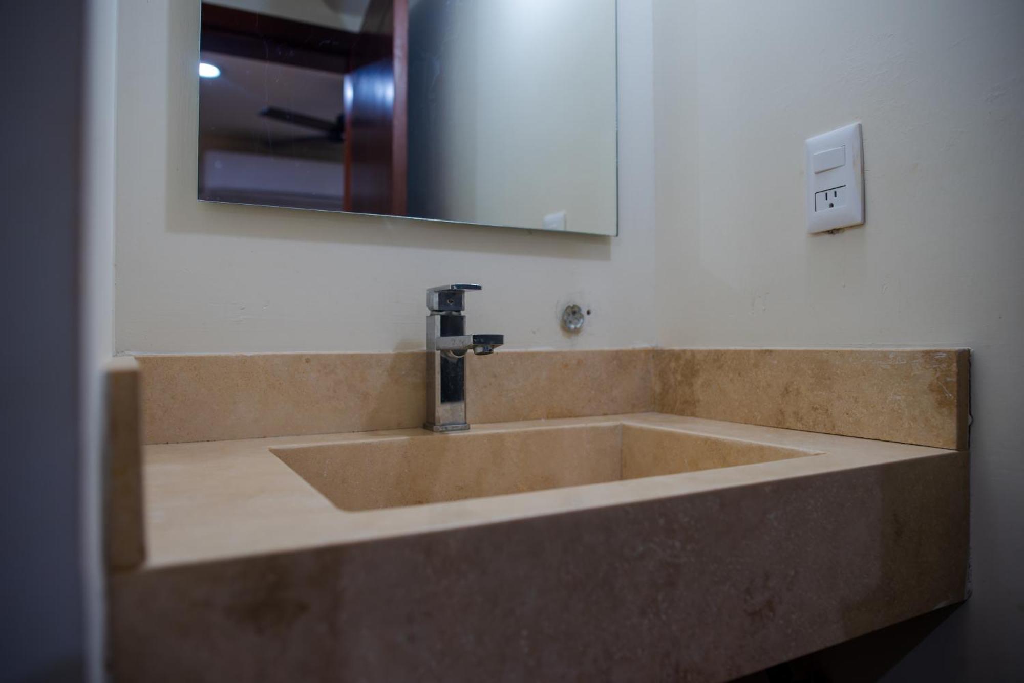 2Br-3Ba Condo Block From Beach W Rooftop Jacuzzi Mazatlán Buitenkant foto